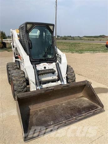 Bobcat S 300 Carregadoras de direcção deslizante