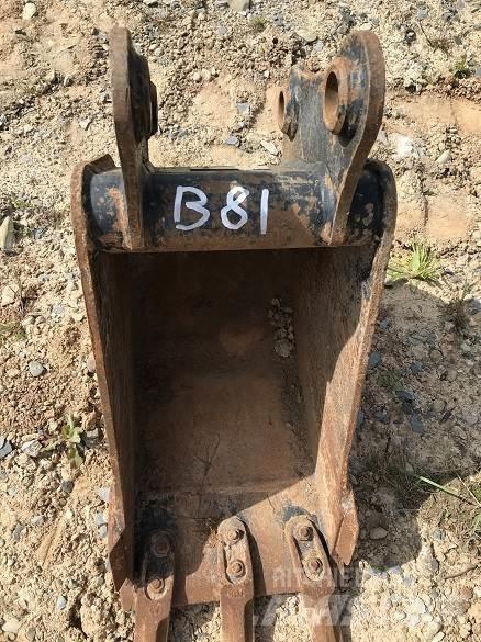  12 BUCKET, 35mm PINS Baldes