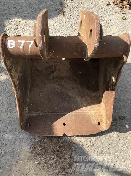  18 BUCKET, 35mm PINS Baldes