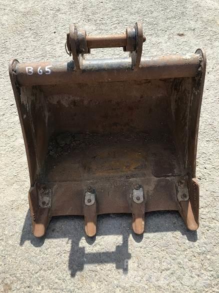 2' BUCKET, 30mm PINS Baldes