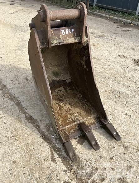  2' BUCKET, 80mm PINS Baldes