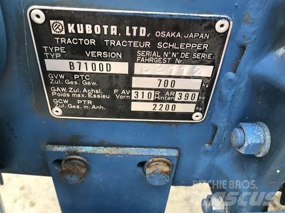 Kubota B7100D Retroescavadoras