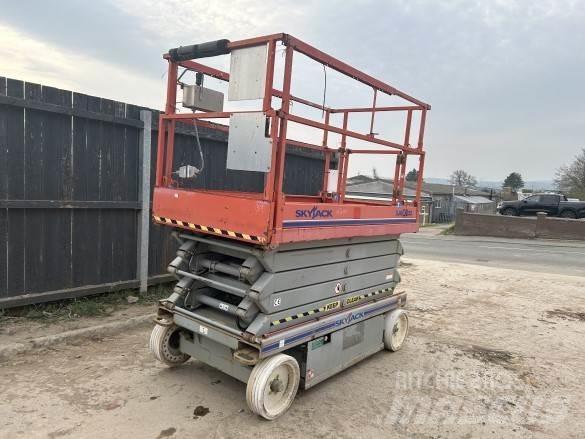 SkyJack SJ111-4632 Construção - Outros
