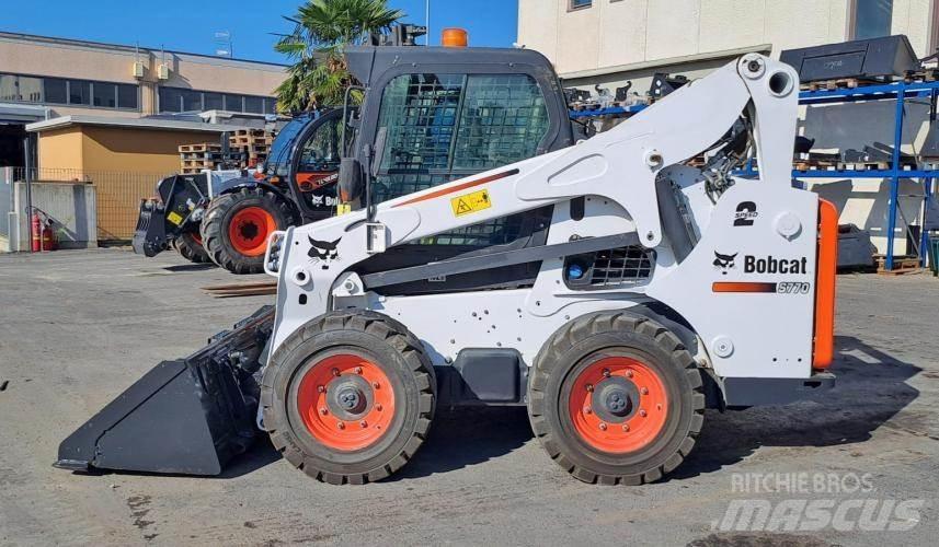 Bobcat S770HF Carregadoras de direcção deslizante