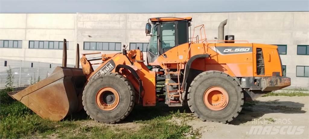 Doosan DL550-5 Pás carregadoras de rodas