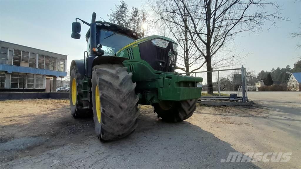 John Deere 6215R Tratores Agrícolas usados
