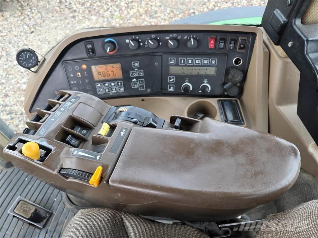 John Deere 8220 Tratores Agrícolas usados