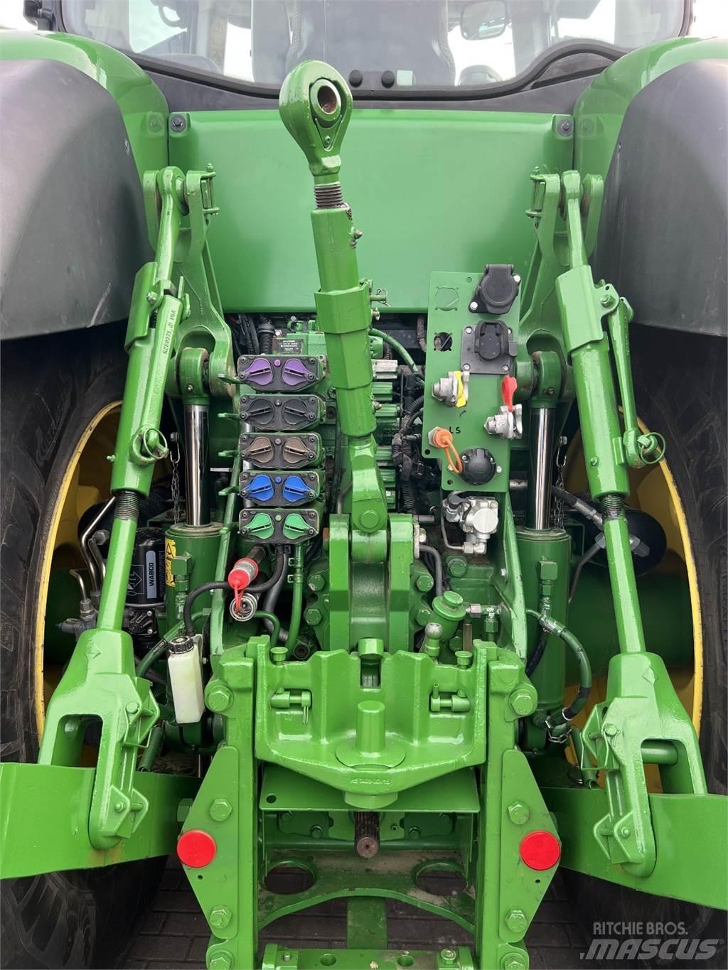 John Deere 8400R Tratores Agrícolas usados