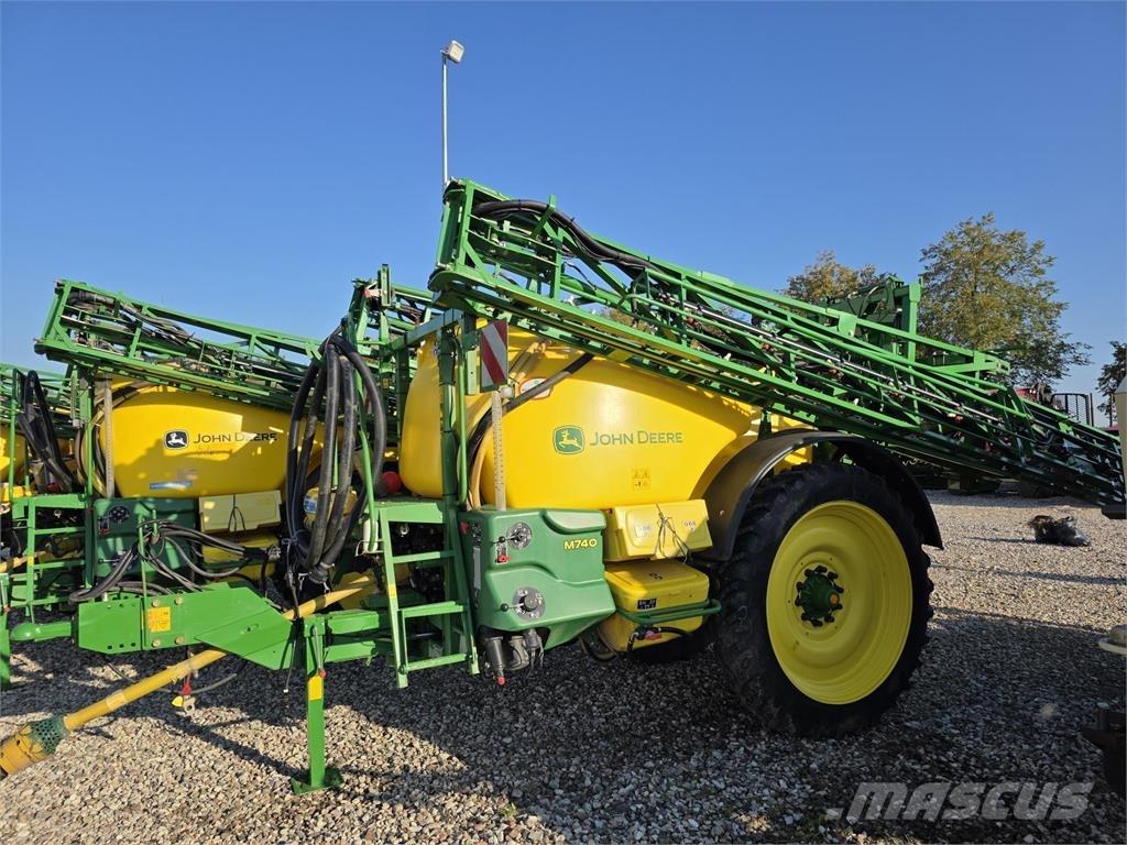 John Deere M740 Pulverizadores rebocados