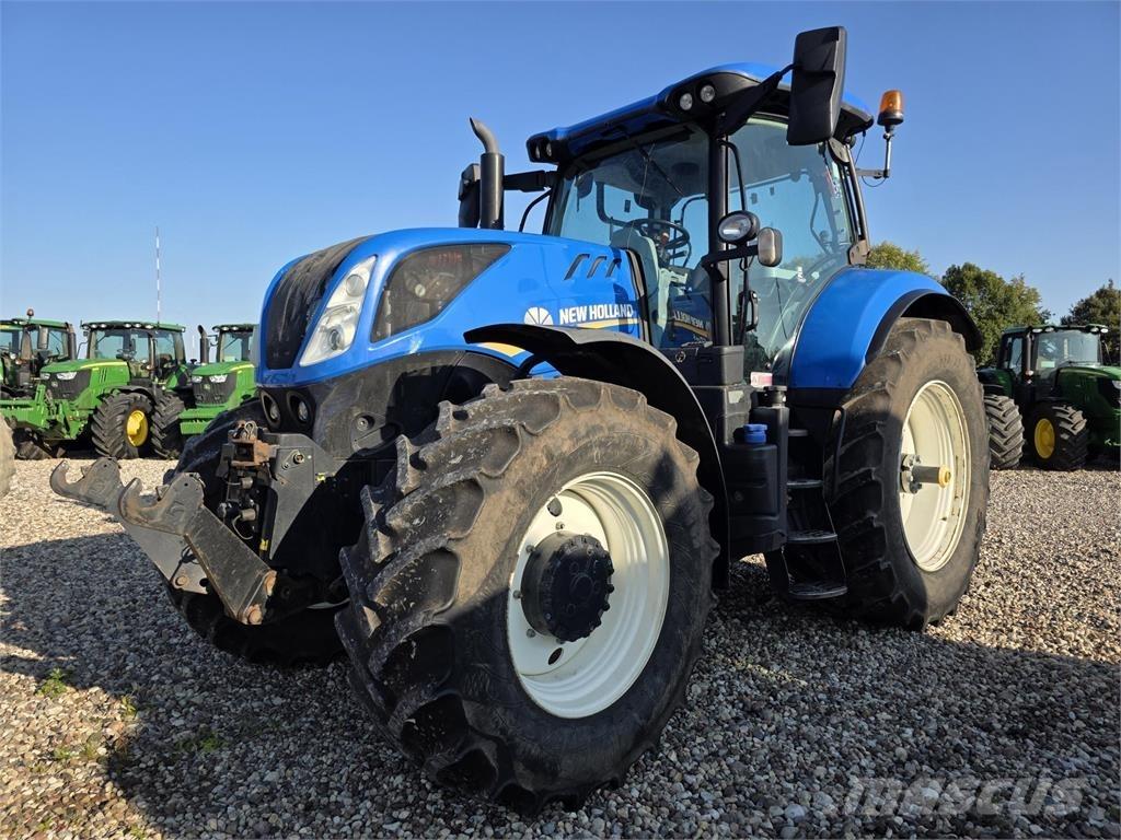 New Holland T7.215S Tratores Agrícolas usados