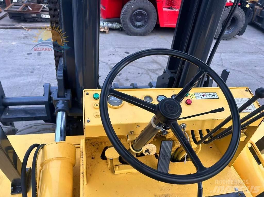 TCM FD 25 Empilhadores Diesel