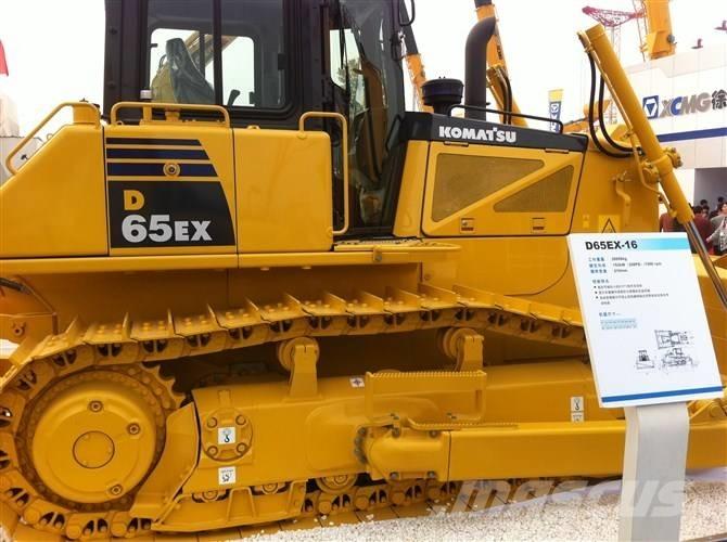 Komatsu D 65 EX-16 Dozers - Tratores rastos