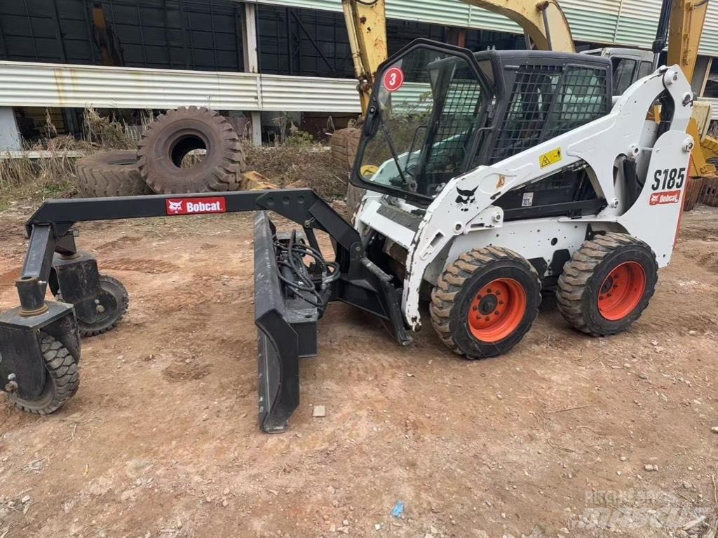 Bobcat S 185 Carregadoras de direcção deslizante