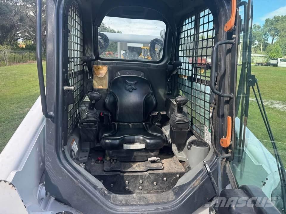 Bobcat T 770 Carregadoras de direcção deslizante