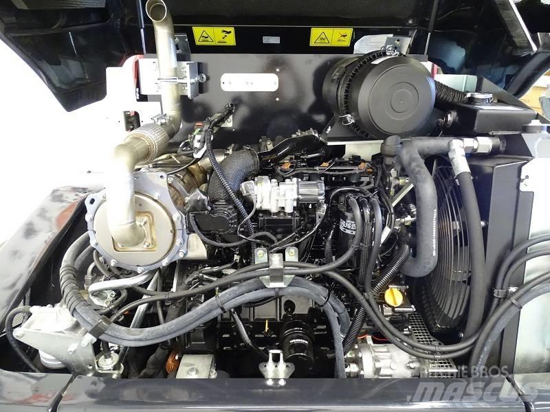 Yanmar V100-5 Pás carregadoras de rodas