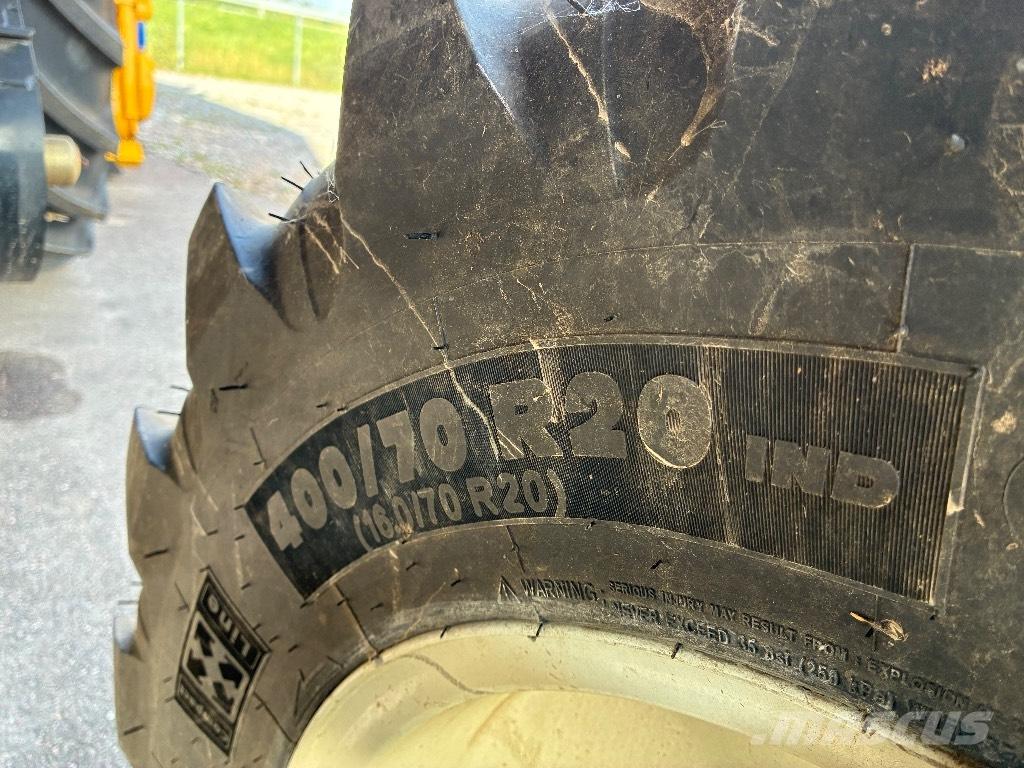 New Holland Tc 4.90 Ceifeiras debulhadoras