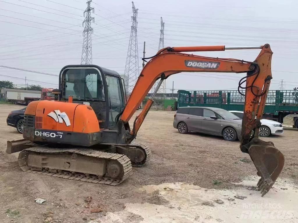 Doosan DH 60 Mini Escavadoras <7t