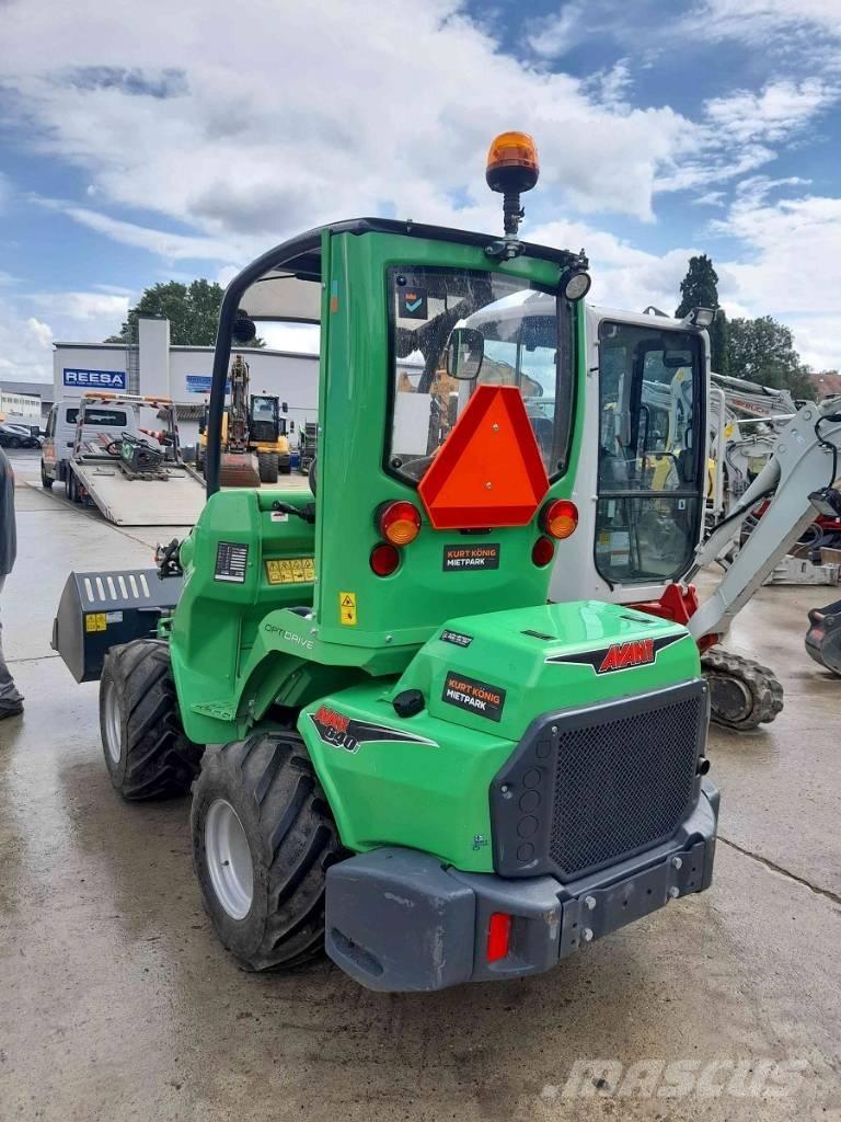 Avant 640i Carregadoras de direcção deslizante