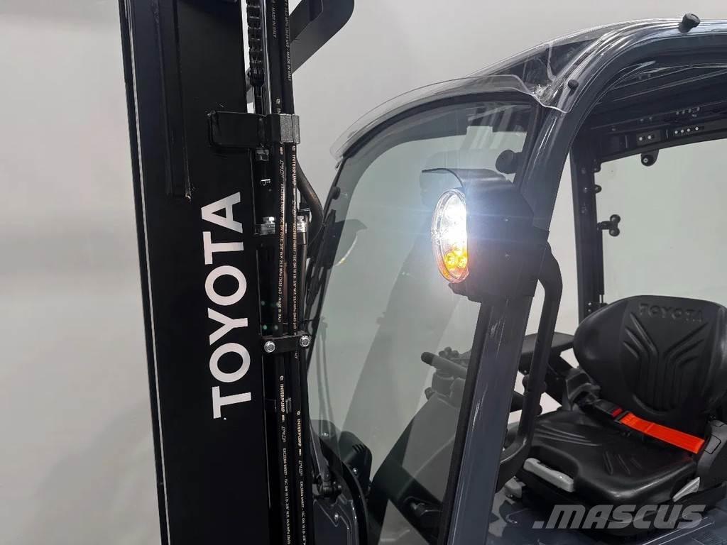 Toyota 8 FBM 20 T Empilhadores eléctricos