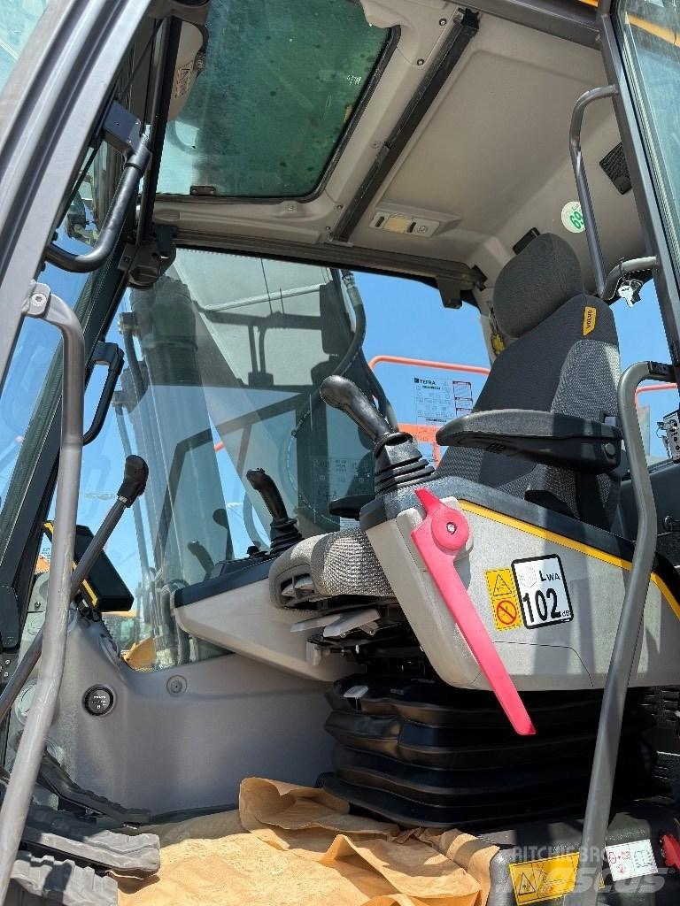 Volvo EC 220 E Escavadoras de rastos