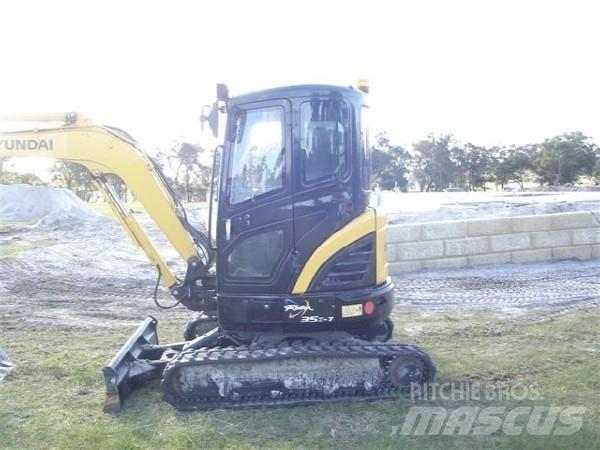 Hyundai R35Z-7 Mini Escavadoras <7t