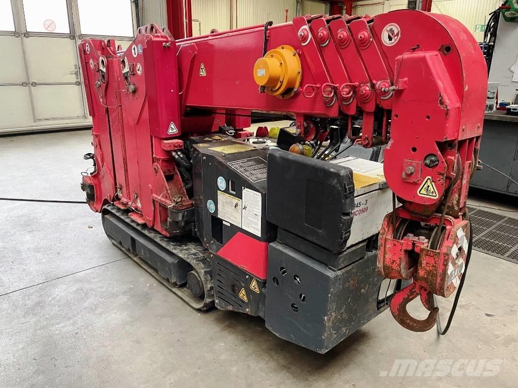 Unic B-345 Gruas de rastos