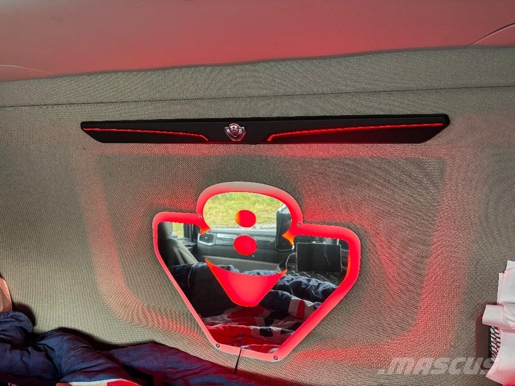 Scania R650B6X4NB Camiões de transporte de troncos