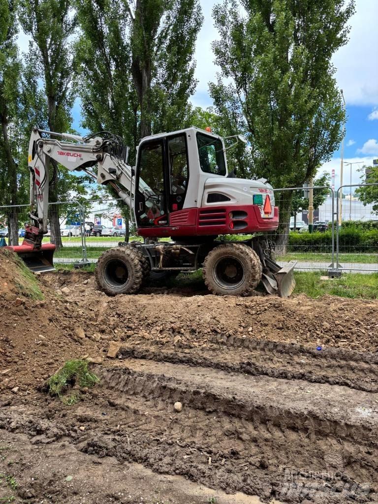 Takeuchi TB295W Escavadoras de rodas