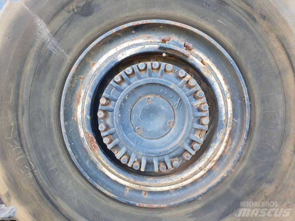 Michelin 29.5 R29 Pneus, Rodas e Jantes