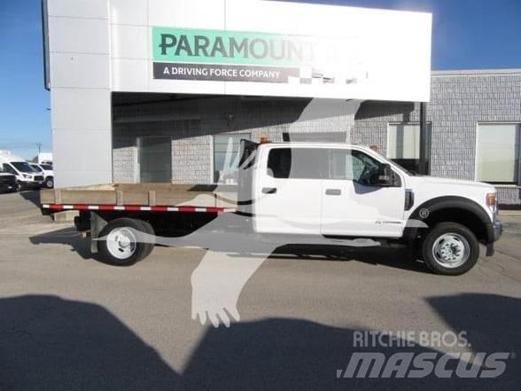 Ford F550 Camiões estrado/caixa aberta