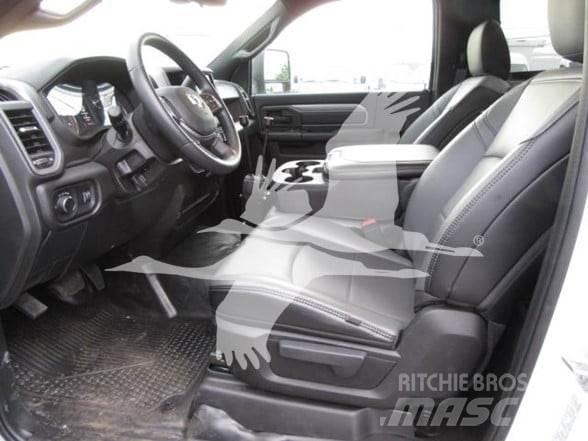 RAM 5500 HD Construção - Outros
