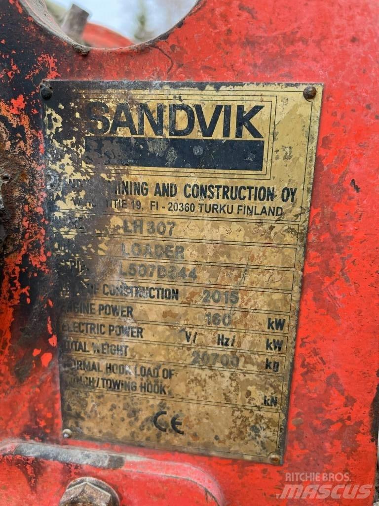 Sandvik LH 307 Carregadoras subterrâneas