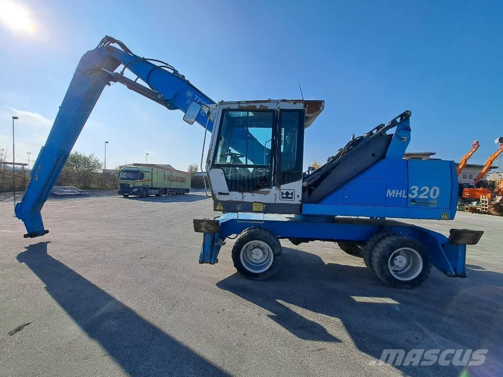 Fuchs MHL 320 D Manipuladores de resíduos / indústria