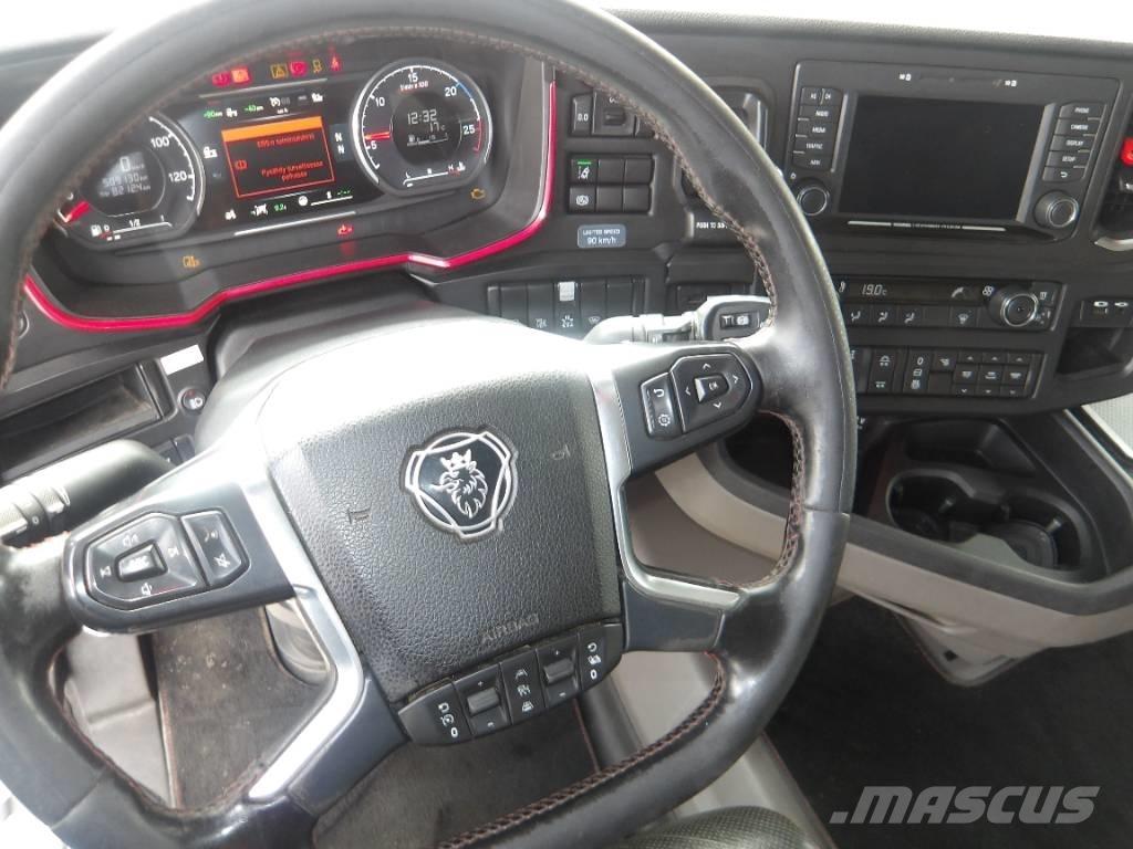 Scania R580 6x2 Camiões Ampliroll