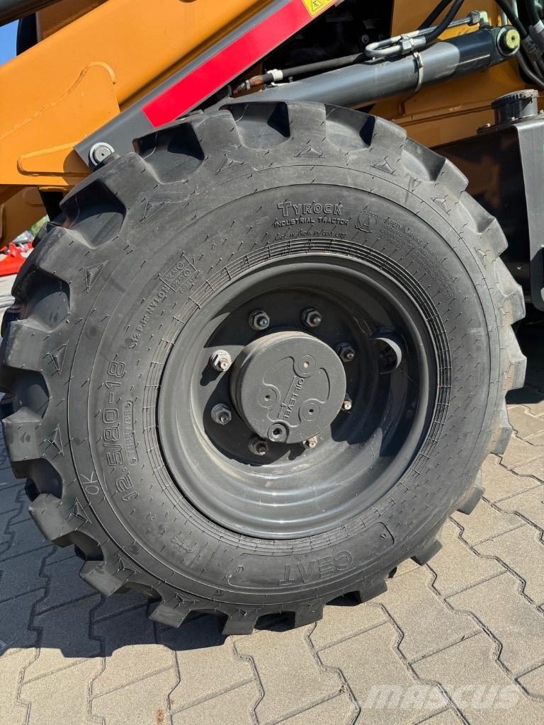 CASE 851 EX 4WD Pro Retroescavadoras