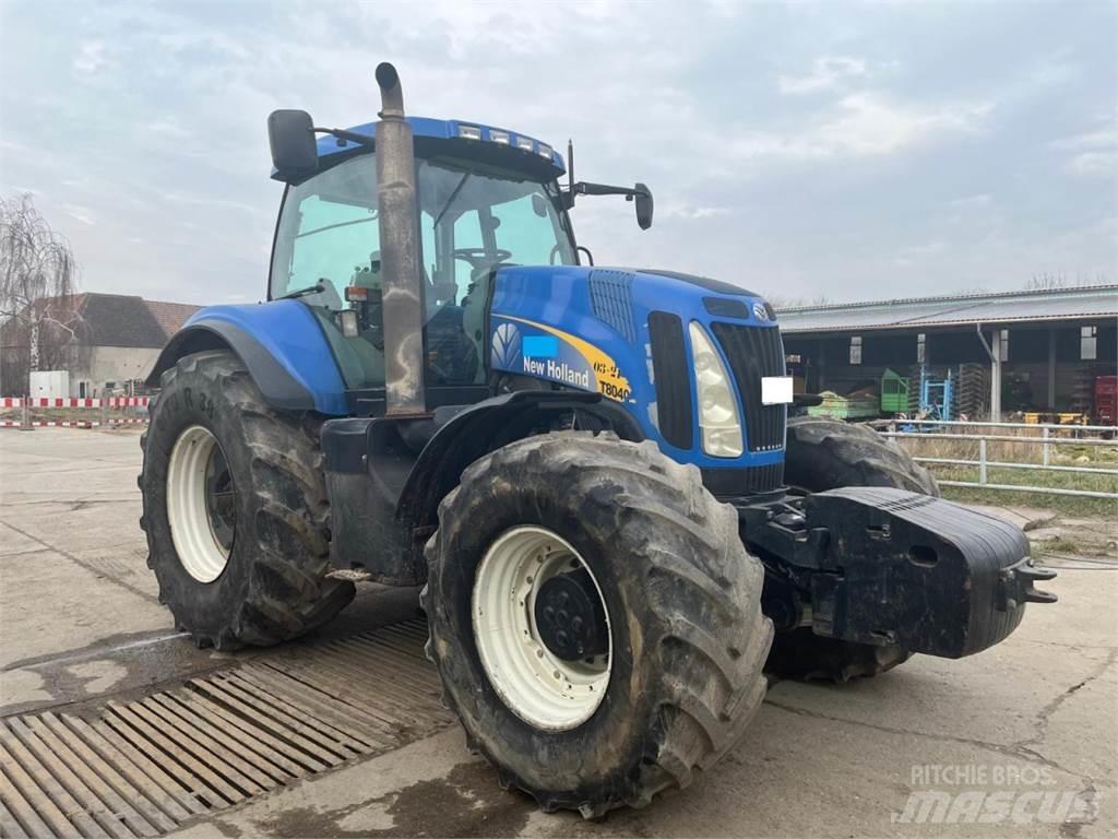 New Holland T8040 Tratores Agrícolas usados