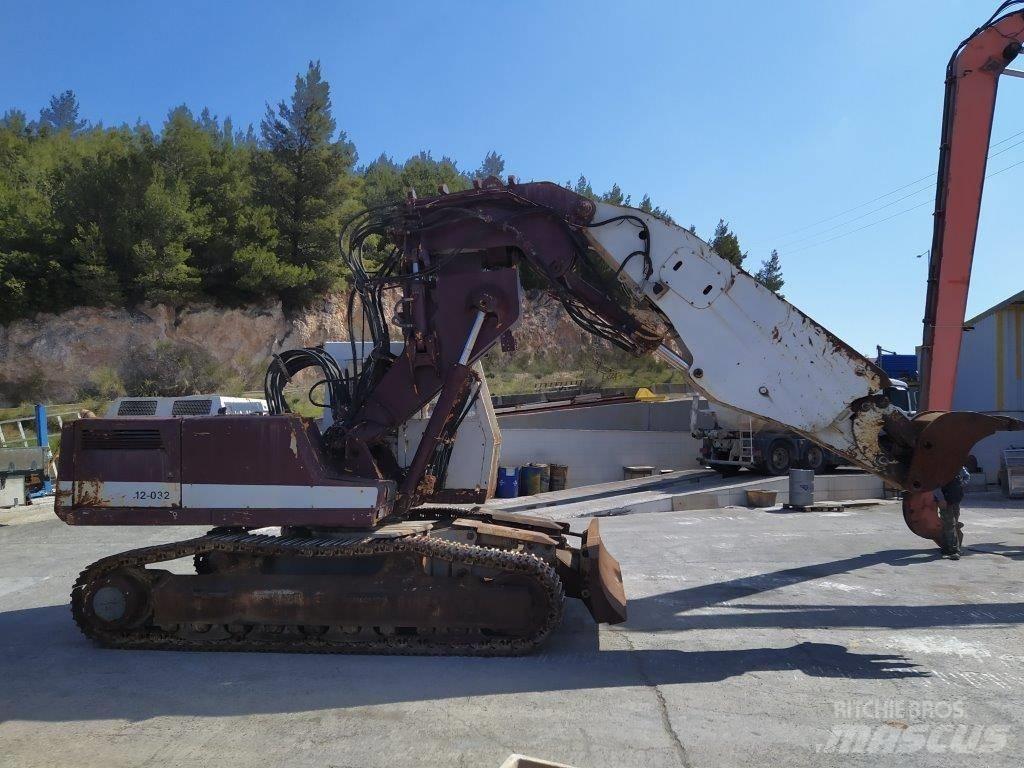 Liebherr 932T Escavadoras de rastos