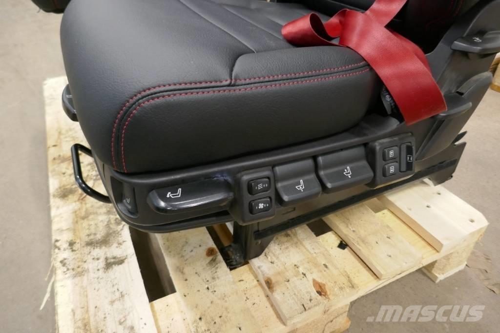 Scania R 500 CB Cabines e interior