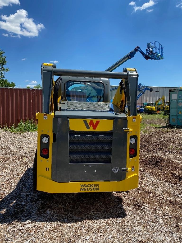 Wacker Neuson SW21 Carregadoras de direcção deslizante