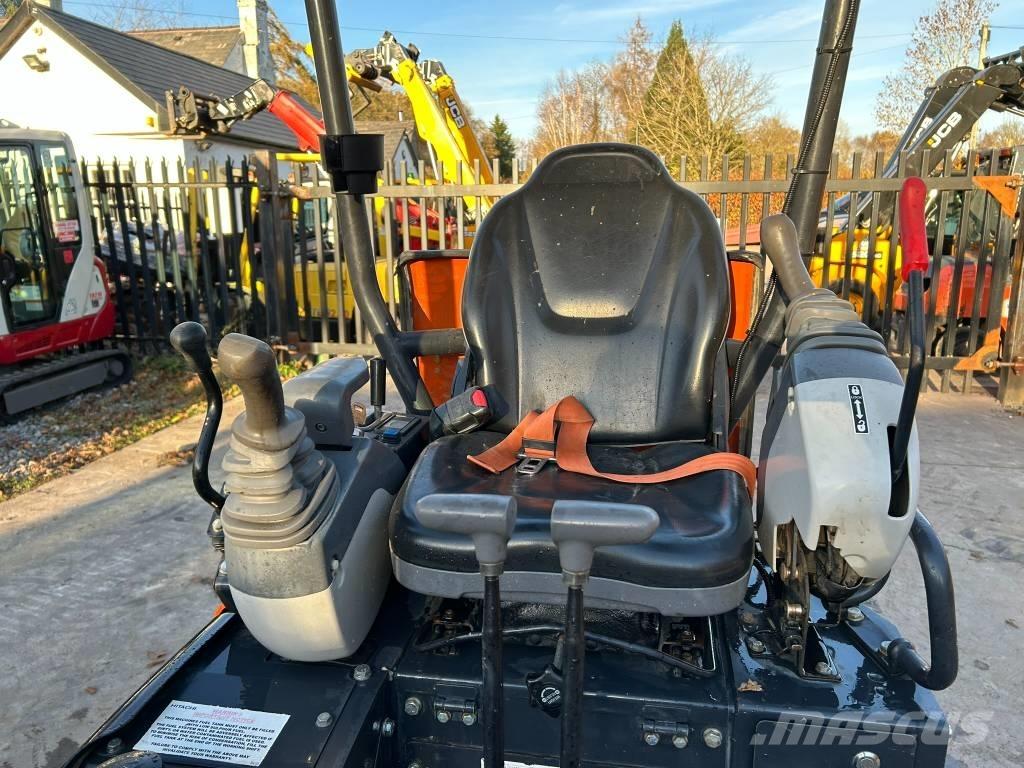 Hitachi ZX 19 U-6 Mini Escavadoras <7t