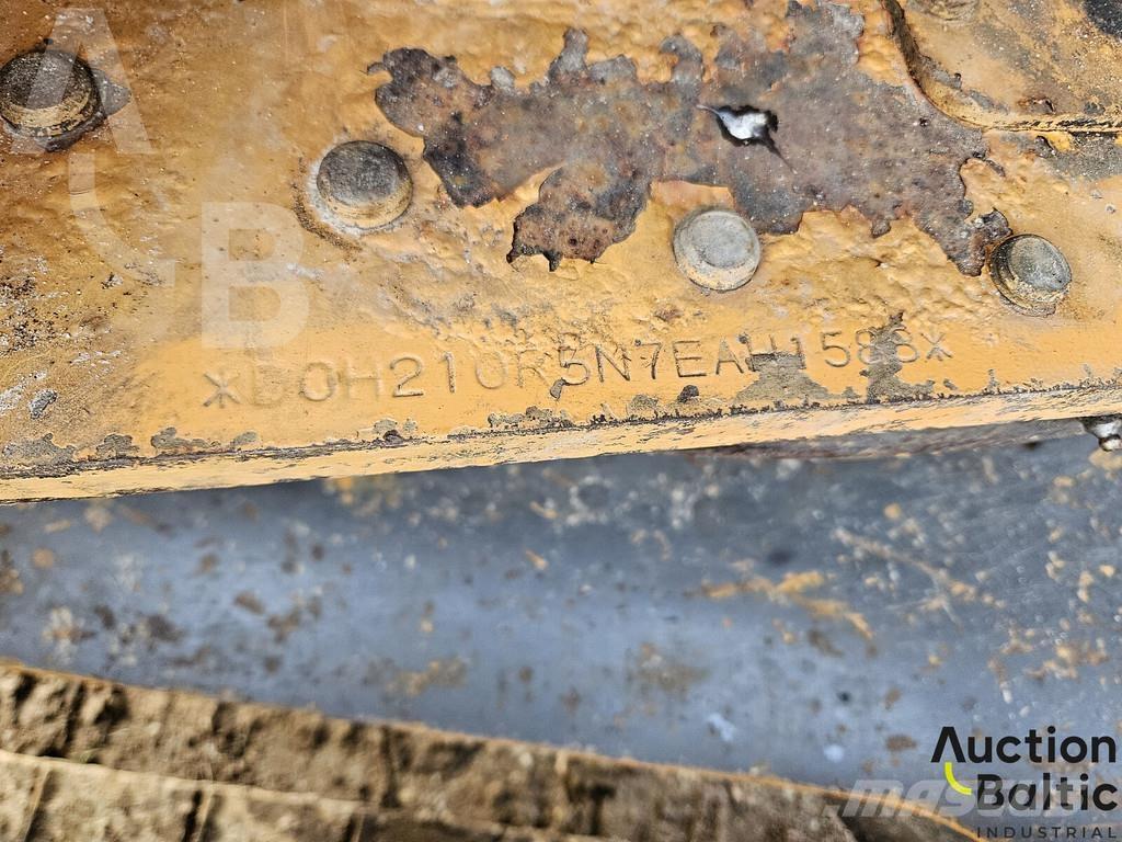 CASE CX 210 B Escavadoras de rastos