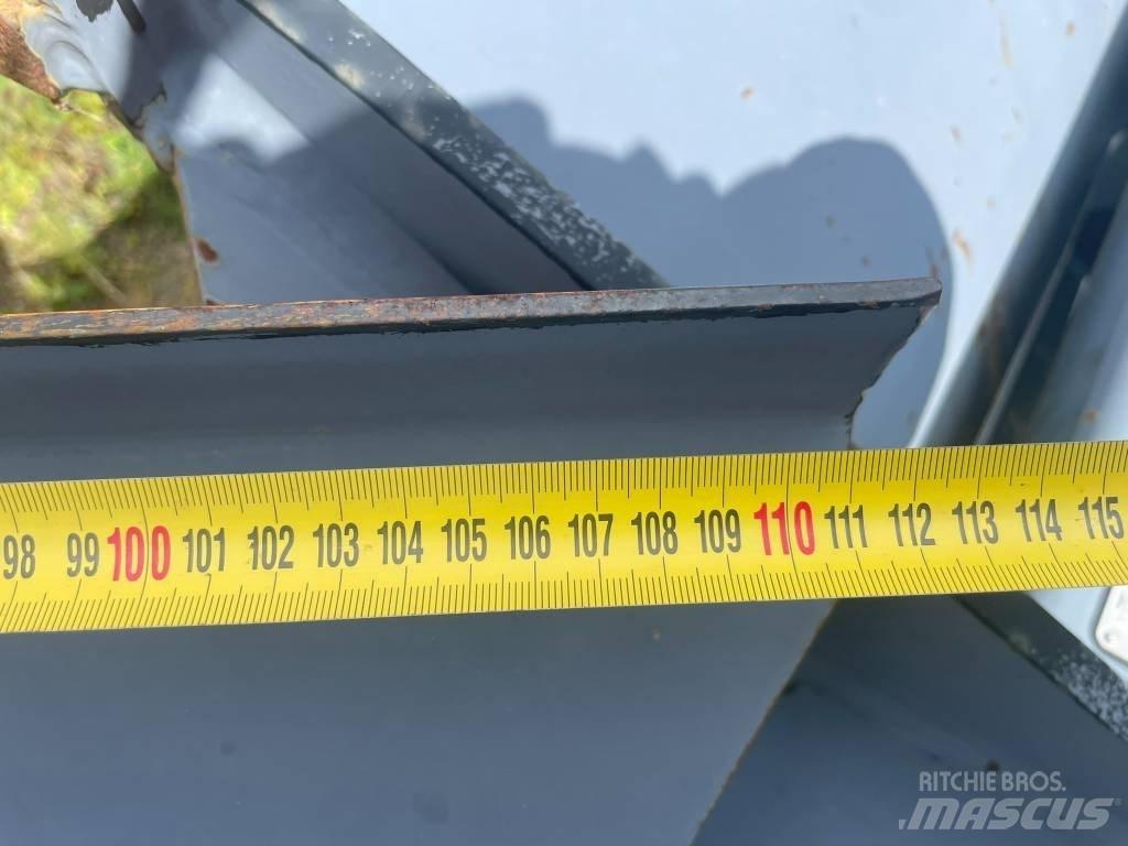 Tellefsdal U-4600 HK Lâminas de neve e arados