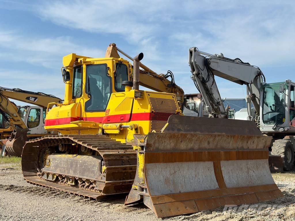 Komatsu D61PX-15EO Dozers - Tratores rastos