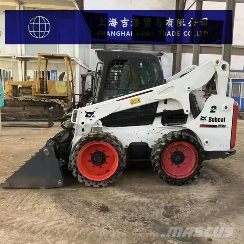 Bobcat S 750 Carregadoras de direcção deslizante
