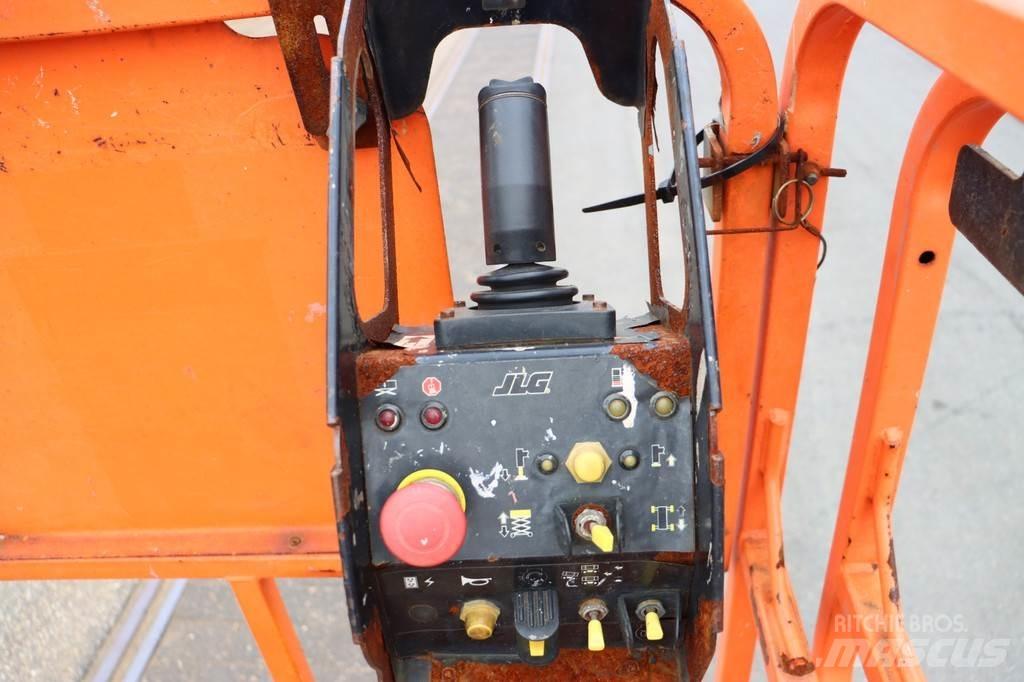 JLG 330LRT Elevadores de tesoura