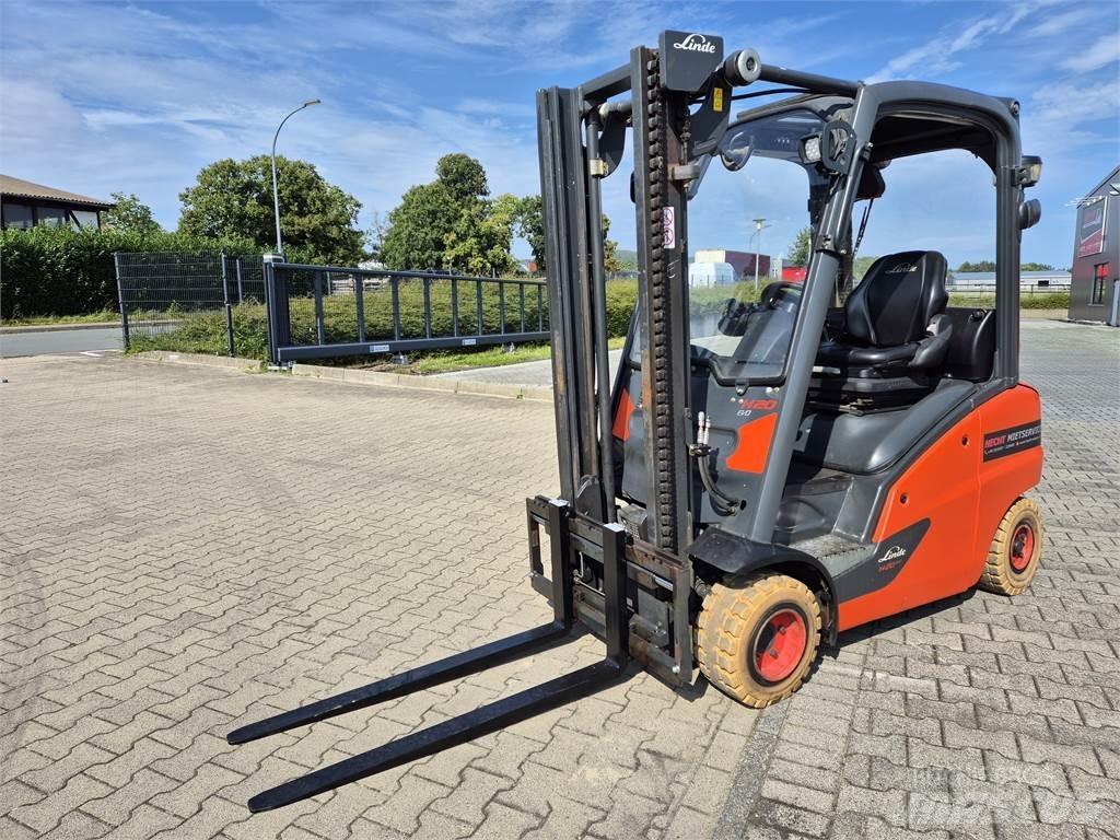Linde H20T-01 Empilhadores a gás