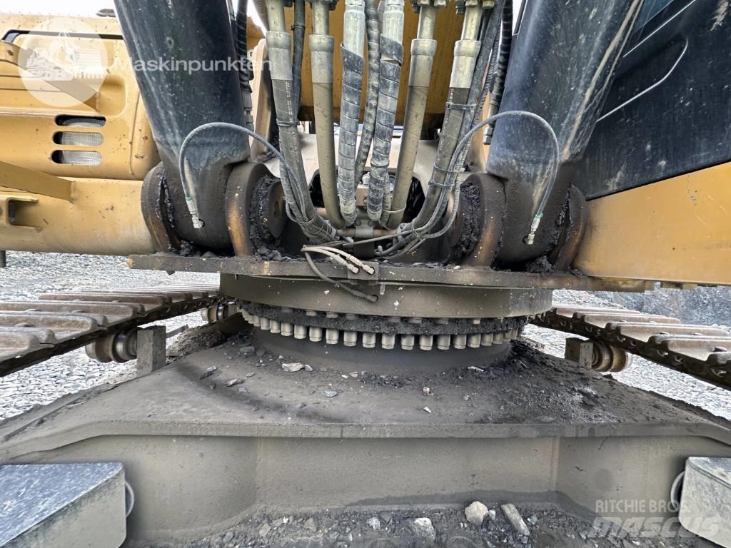 CAT 352 F Escavadoras de rastos