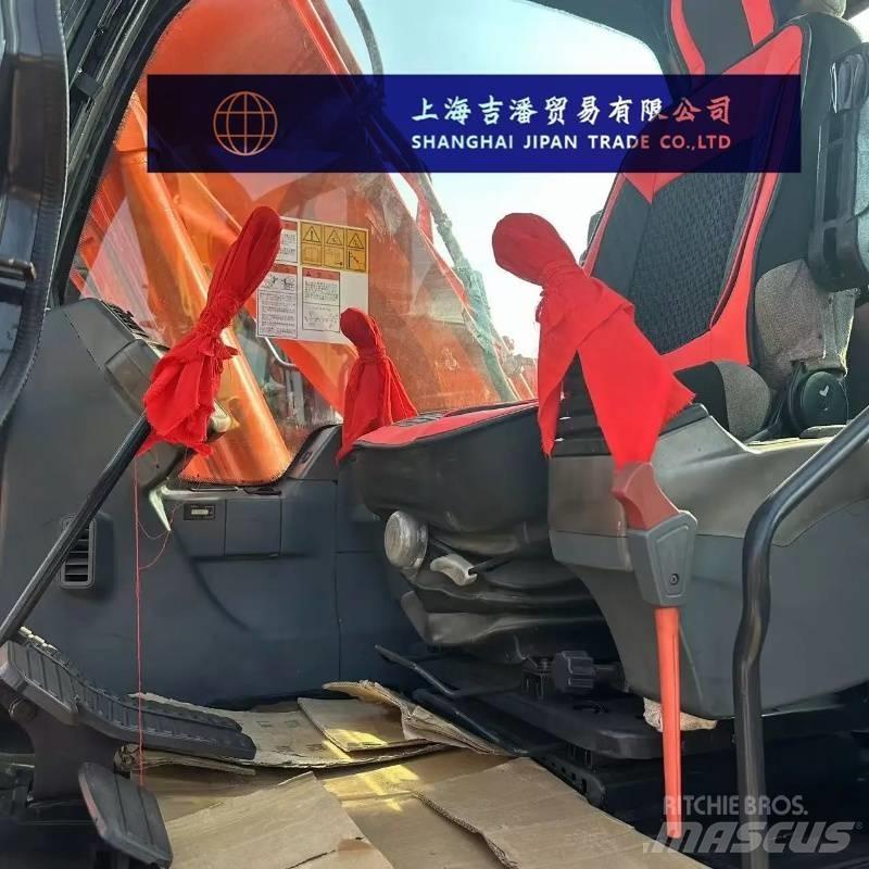 Doosan DX 150 Escavadoras Midi 7t - 12t