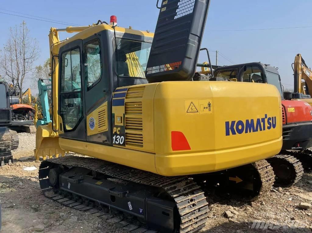Komatsu PC 130-8 Escavadoras Midi 7t - 12t