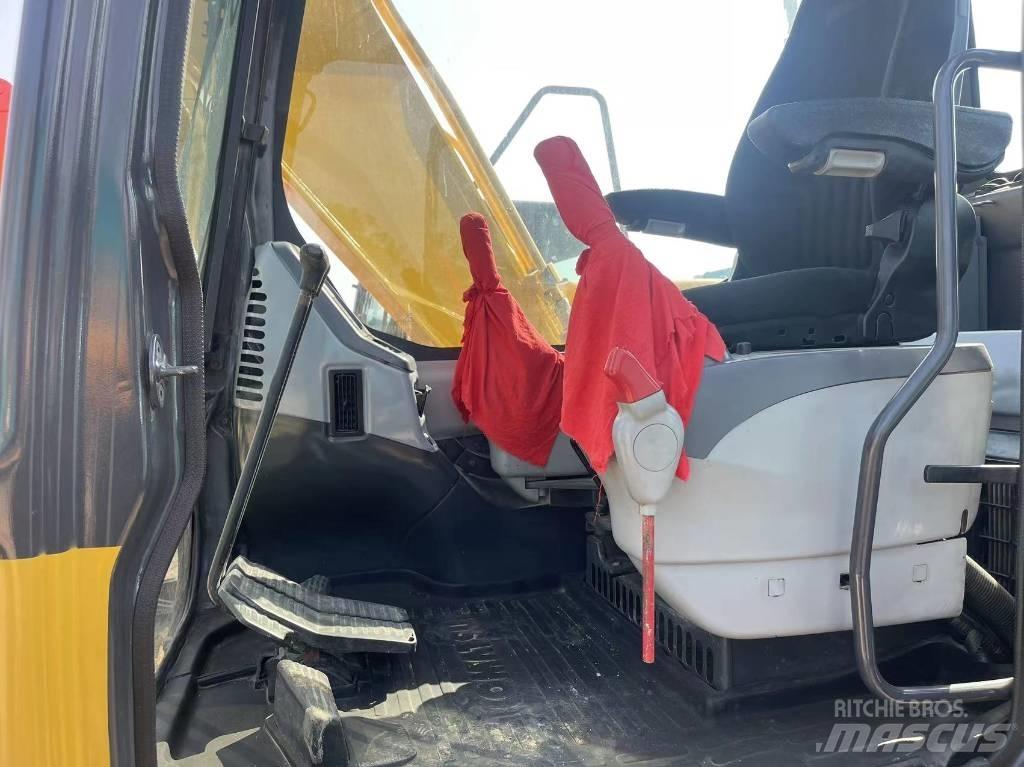 Komatsu PC 130-8 Escavadoras Midi 7t - 12t
